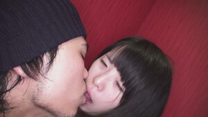 Японская порнуха с низкой девушкой