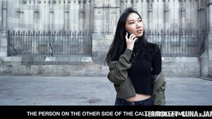 Худая японка сосет член пикапера оказавшись в Барселоне